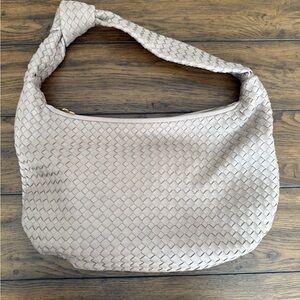 Quince Hobo bag